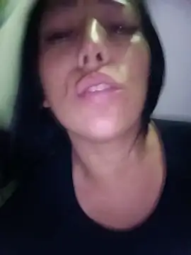 Laura martin  online show from May 26, 11:25 pm