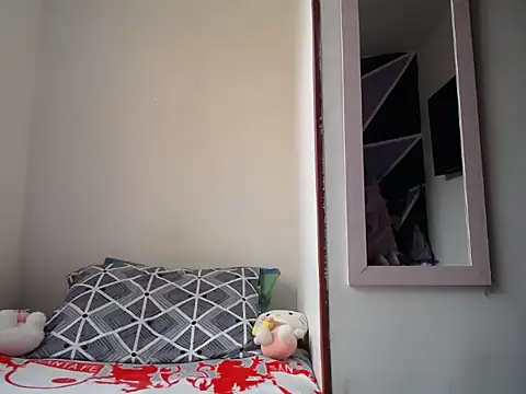 Laura martin  online show from May 13, 11:28 am