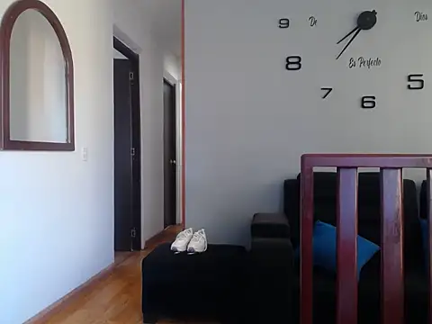 Laura martin  online show from February 11, 12:38 pm