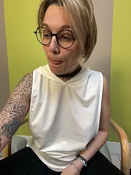 marinella07 online show from February 28, 8:20 am