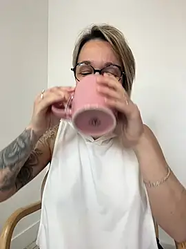 marinella07 online show from March 20, 9:04 am