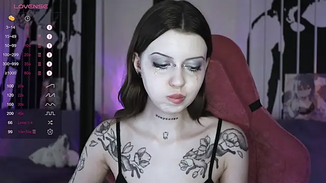 prettybones online show from January 12, 1:16 pm