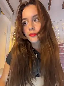Juanelopez1 online show from May 16, 5:06 am