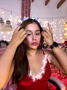 Juanelopez1 online show from December 17, 4:28 am