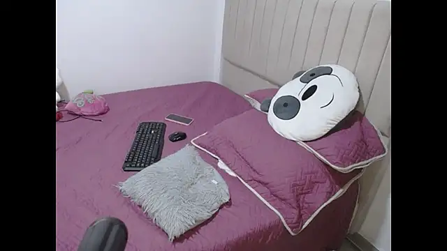 Snapshot of Stepmom_slut_50 chatting on September 13, 9:26 pm Stepmom slut 50 online show from September 13, 9:26 pm