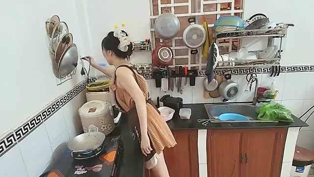 Babysex-2k online show from April 1, 3:30 am