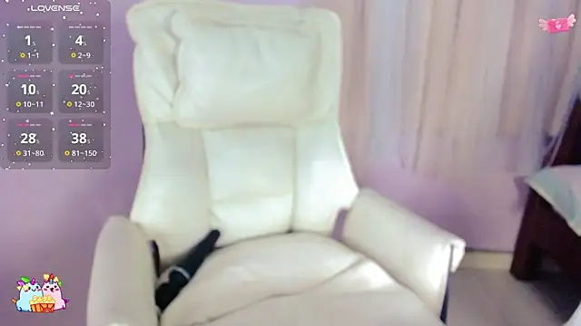   18Angel   online show from March 18, 11:44 am