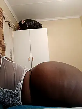 curvybigAssxx online show from September 12, 2:12 am