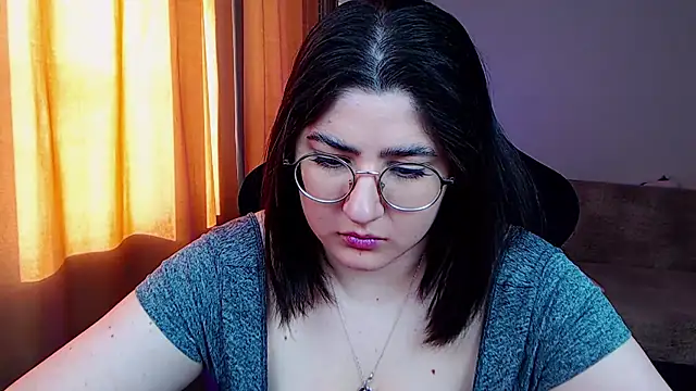 Crazy Bunya online show from April 25, 1:36 pm