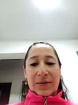Snapshot of emilypoppy3 chatting on April 29, 10:05 pm emilypoppy3 online show from April 29, 10:05 pm