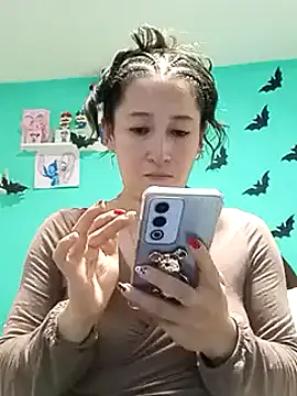 Snapshot of emilypoppy3 chatting on March 1, 9:59 pm emilypoppy3 online show from March 1, 9:59 pm