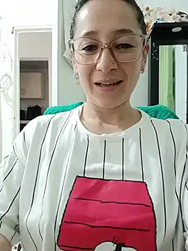 Snapshot of emilypoppy3 chatting on July 11, 4:18 pm emilypoppy3 online show from July 11, 4:18 pm