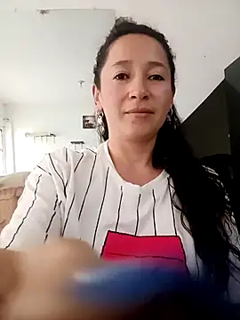 emilypoppy3 online show from November 29, 9:04 pm