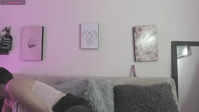 Murieel 69 online show from September 10, 6:29 pm