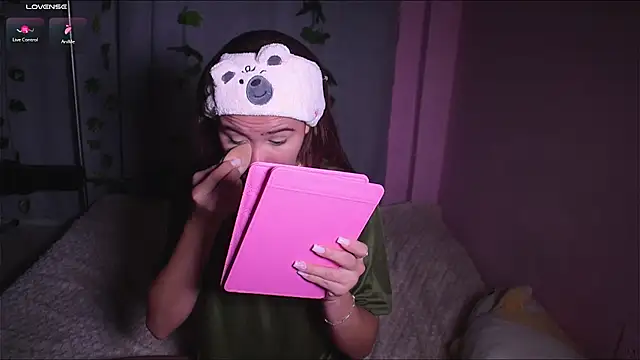 Snapshot of IsabellaFerreiraa chatting on February 7, 6:03 am IsabellaFerreiraa online show from February 7, 6:03 am