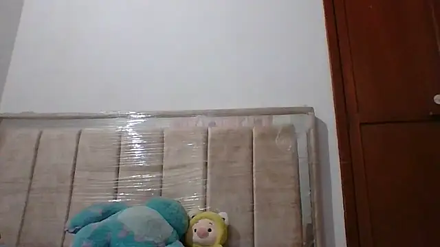 stephanie allen online show from September 10, 6:56 am