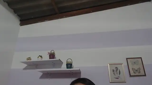 kimberlyvega online show from October 18, 5:59 pm