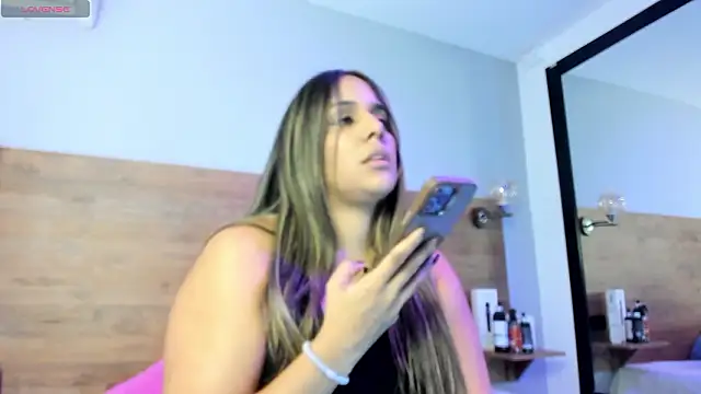 DeboraEvans online show from February 5, 8:26 pm