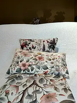 Melody87 online show from November 20, 8:09 pm