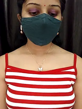 Angleannie online show from April 15, 5:28 pm