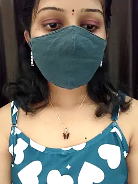 Angleannie online show from April 5, 6:03 pm