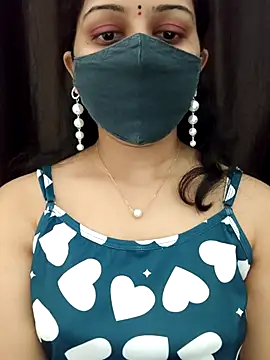 Snapshot of Angleannie chatting on July 16, 3:31 pm Angleannie online show from July 16, 3:31 pm