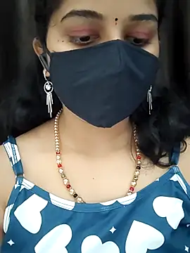 Angleannie online show from March 12, 5:06 pm