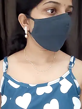 Snapshot of Angleannie chatting on November 21, 9:25 pm Angleannie online show from November 21, 9:25 pm