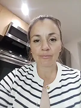 sweetfantasyy69 online show from November 30, 1:50 am