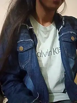 Snapshot of Kumkum_36 chatting on November 17, 5:00 am Kumkum 36 online show from November 17, 5:00 am