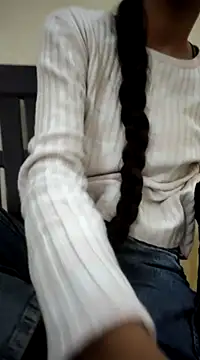 Snapshot of Kumkum_36 chatting on March 12, 12:04 pm Kumkum 36 online show from March 12, 12:04 pm