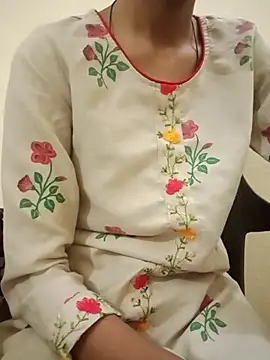 Snapshot of Kumkum_36 chatting on October 8, 4:47 am Kumkum 36 online show from October 8, 4:47 am