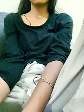 Snapshot of Kumkum_36 chatting on March 22, 8:18 am Kumkum 36 online show from March 22, 8:18 am