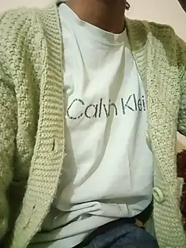 Snapshot of Kumkum_36 chatting on December 5, 4:55 am Kumkum 36 online show from December 5, 4:55 am