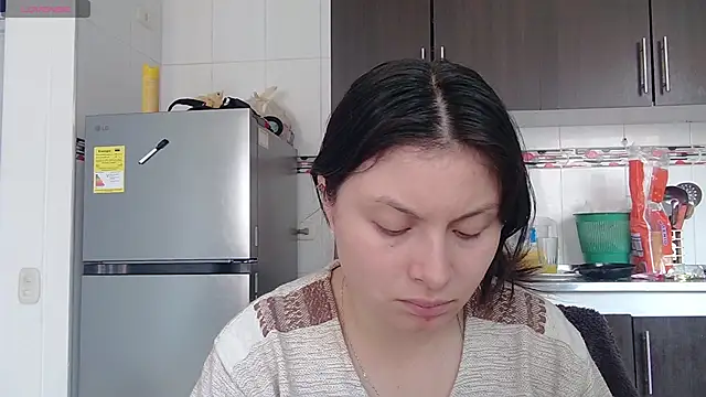 jessica gomez online show from November 30, 4:52 pm