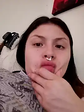 Snapshot of jessica_gomez chatting on February 13, 4:50 pm jessica gomez online show from February 13, 4:50 pm