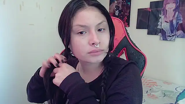 Snapshot of jessica_gomez chatting on February 17, 7:33 pm jessica gomez online show from February 17, 7:33 pm