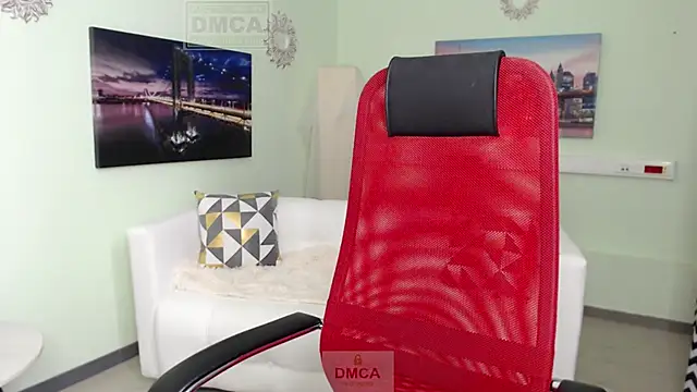 Lily flower7 online show from February 9, 8:34 am