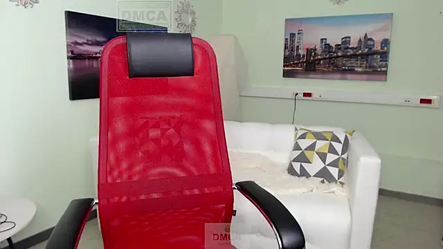 Lily flower7 online show from February 12, 6:13 am