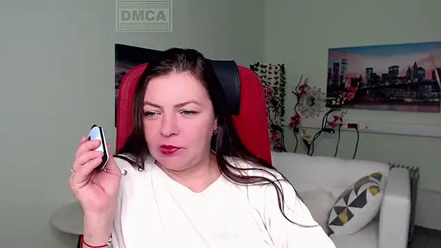 Snapshot of Lily_flower7 chatting on December 3, 5:30 am Lily flower7 online show from December 3, 5:30 am