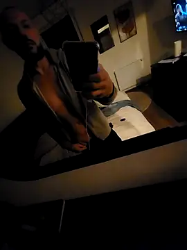 Guitccch online show from November 22, 5:45 pm