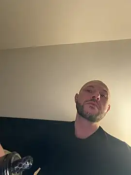 Guitccch online show from February 22, 2:36 am