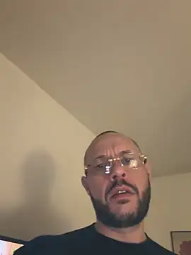 Guitccch online show from February 26, 8:31 pm