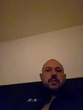 Guitccch online show from November 26, 4:45 am