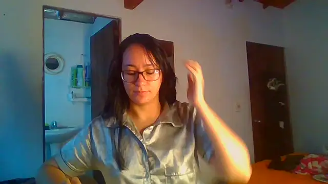brittanycheeks online show from February 26, 4:27 pm