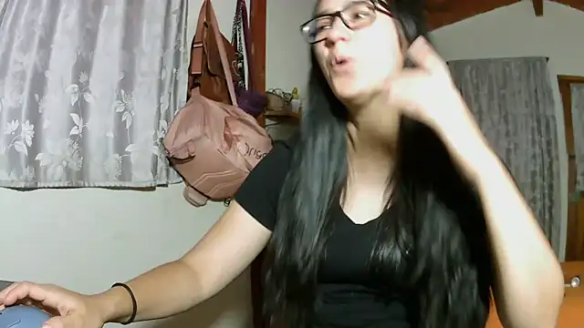brittanycheeks online show from September 30, 11:00 pm