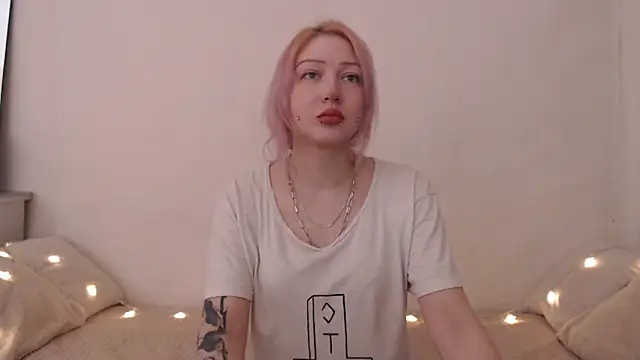 Emily hardcore online show from March 25, 8:19 pm