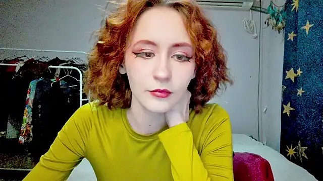 JoannaTompson online show from April 8, 2:24 am