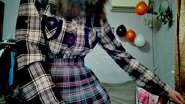 JoannaTompson online show from October 25, 12:43 am