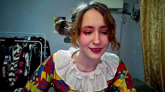 JoannaTompson online show from March 22, 1:54 am